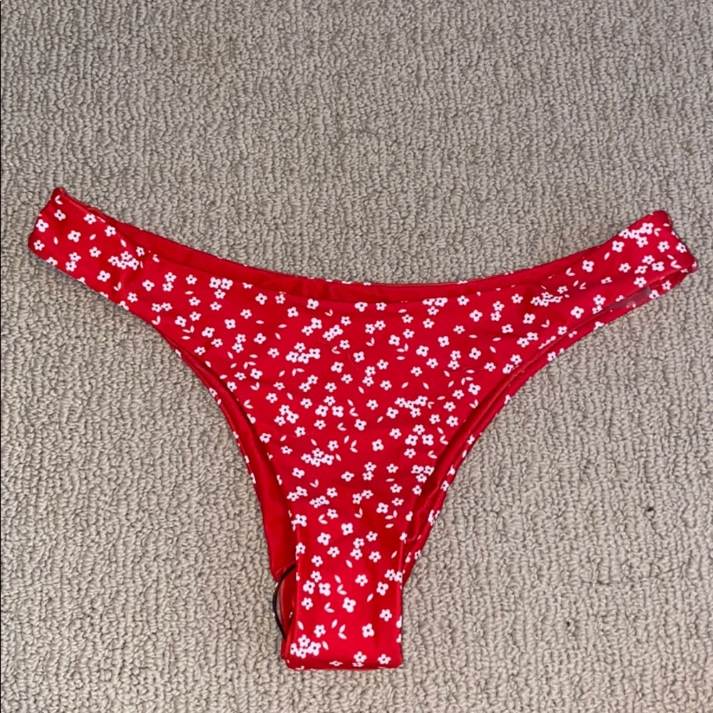 shein red and white floral bikini bottoms